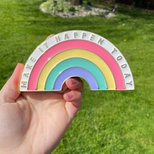 NWOT pastel rainbow memo holder and paperweight “make it happen today” !!  🌈